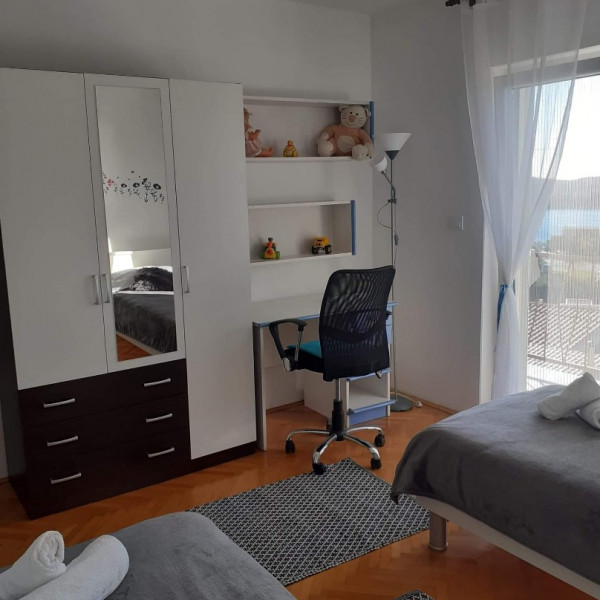 Bedrooms, Apartman Marinero 2+2*** Šibenik, Apartment Marinero near the sea, Šibenik, Dalmatia, Croatia Šibenik